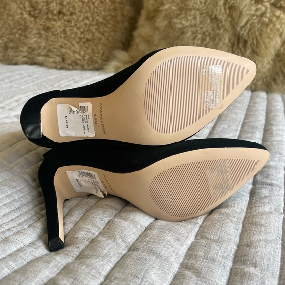 Emerald Green Stiletto Ankle Booties - Picture 9 of 9